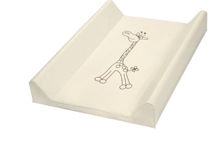 Przewijak na kółkach dla niemowlaka, szafka komoda + gratis