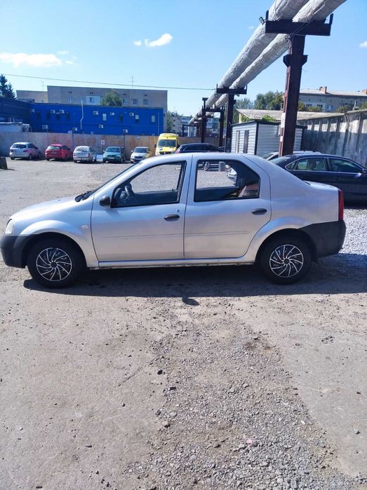 Продам  авто Дача логан