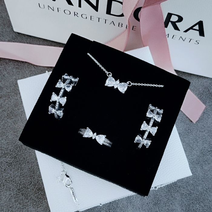 Пандора блискучий бант кольцо каблучка Pandora