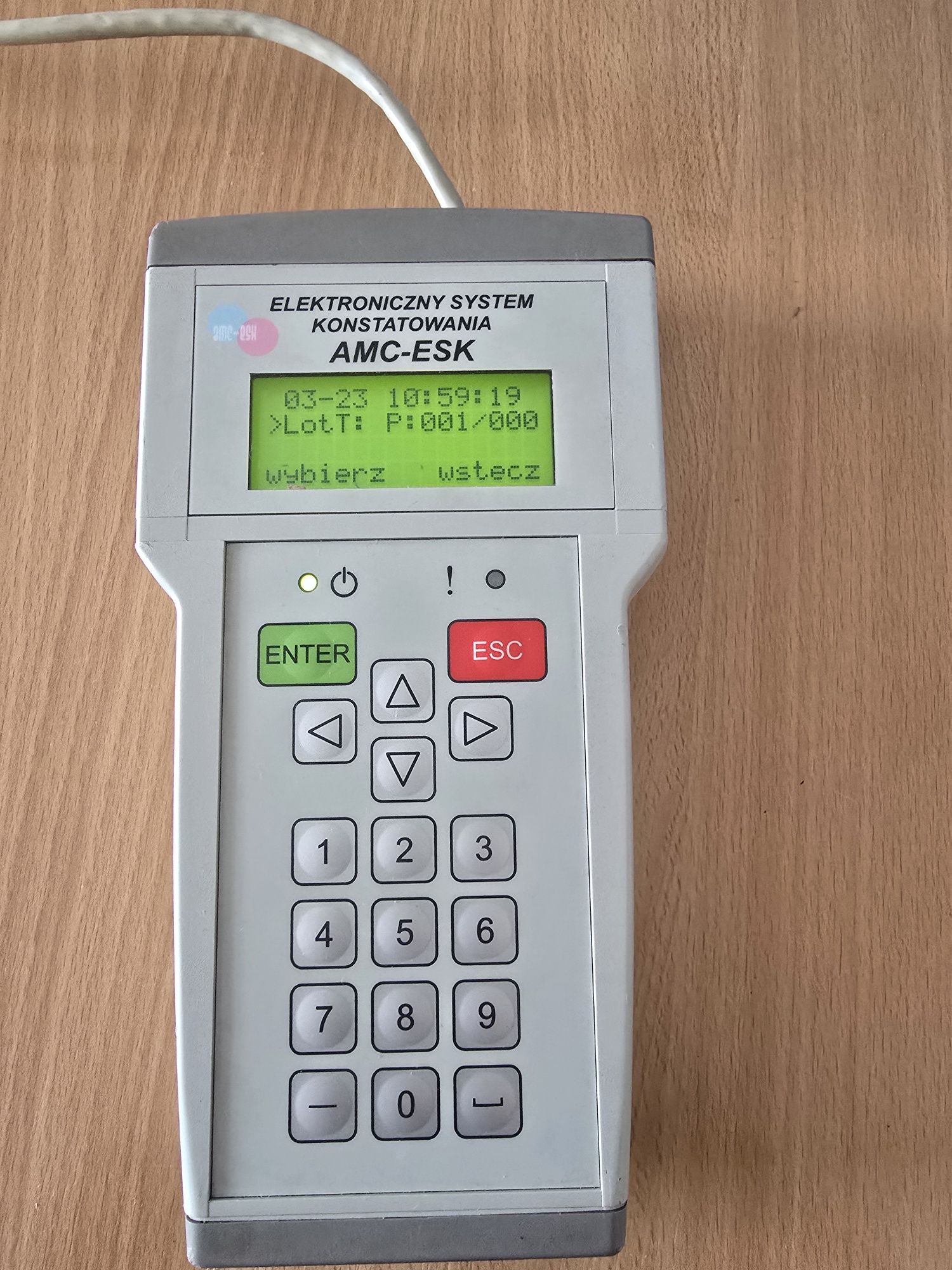 Zegar do konstatowania gołębi AMC