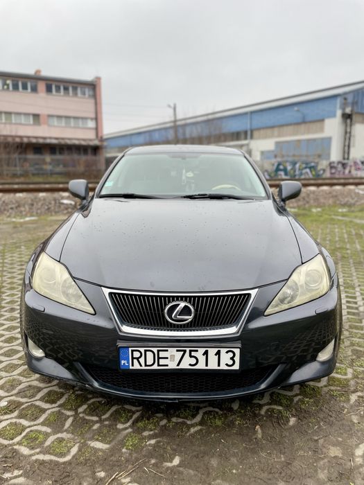 Sprzedam Lexus is 220d 2006r