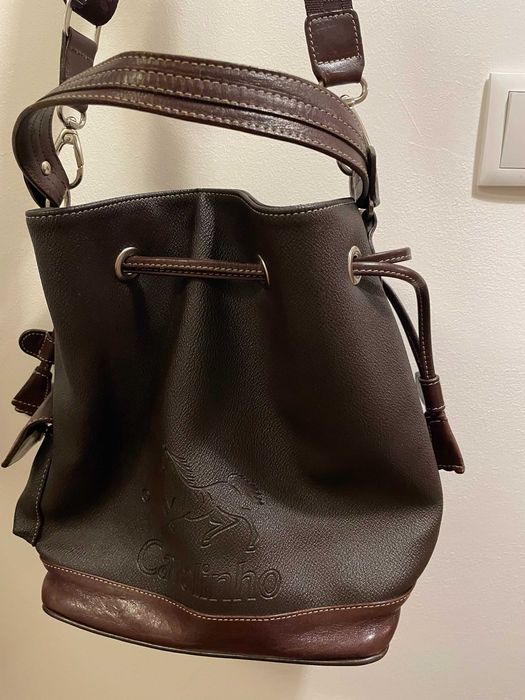 Mala bucket bag castanho Cavalinho
