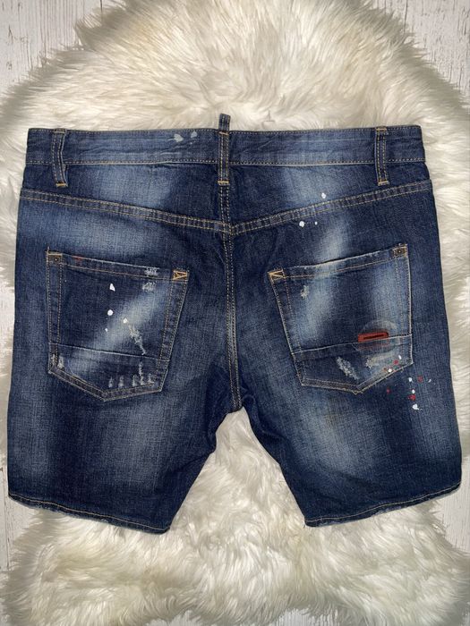 Шорти DSQUARED2. Розмір 50 (L). Стан гарний