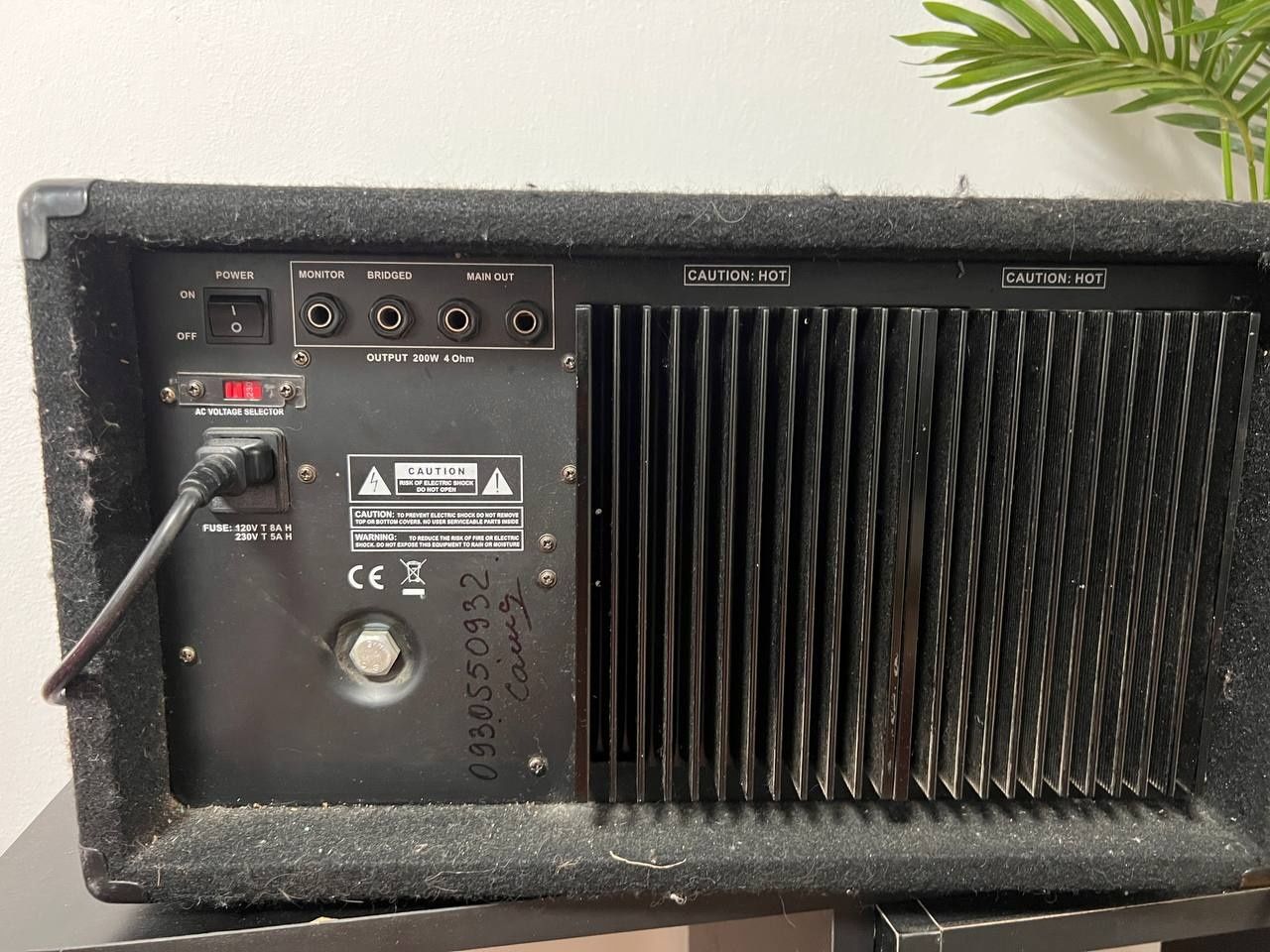 Wzmacniacz Soundking AE101EE