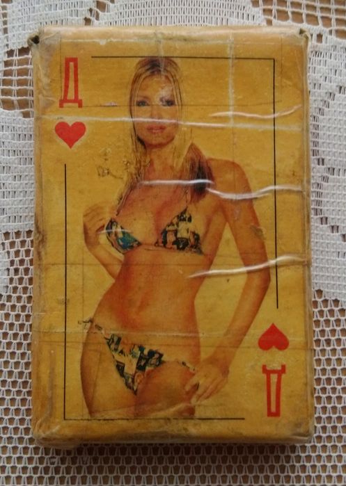 Гральні карти Дівчата