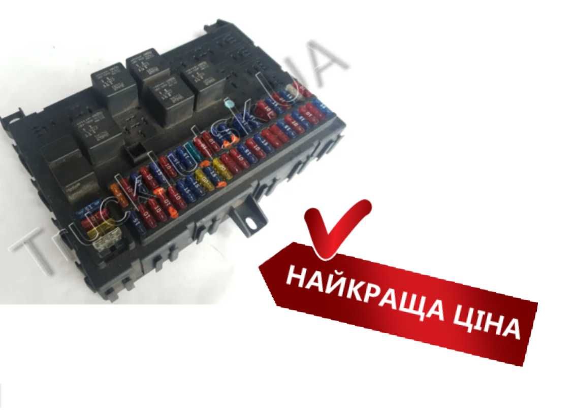 Блок запобіжників 1795419 DAF ДАФ!!