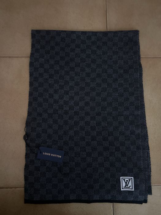 Louis Vuitton Gorros e Cachecóis