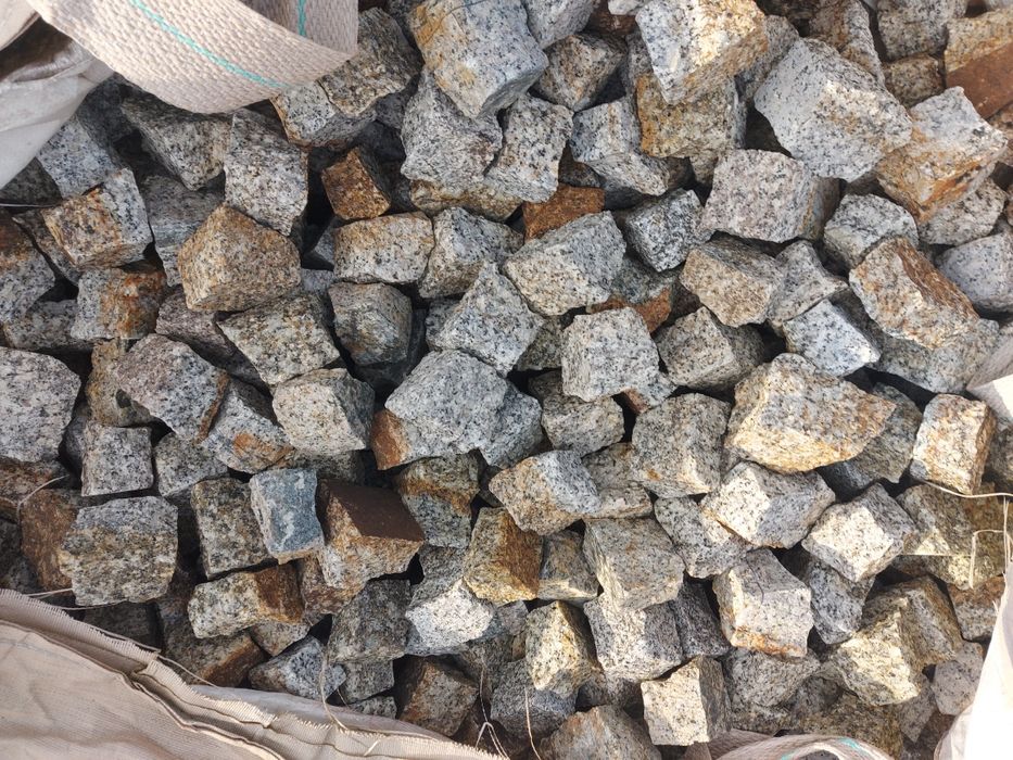 Kostka granitowa Szara szaro ruda 8x11 tir