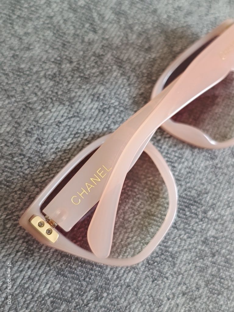 Окуляри Chanel, Tom Ford, Fendi жіночі