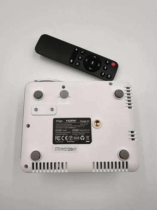Projektor filmowy LCD MINI AKIYO 1280X720 BIAŁY ze statywem Nowy !