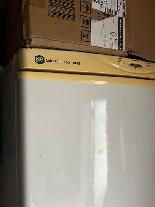 Холодильник продам