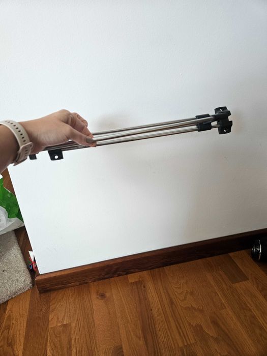 Wieszak na ręczniki do kuchni