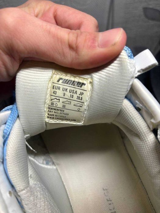 balenciaga runner light blue