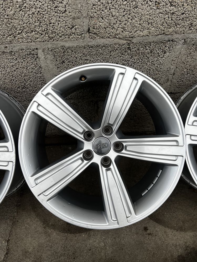 Oryginalne Alufelgi R19 5x 112 Audi A4 B8 B9 A5 A6 C7 C8 A7 A8 Q5 Q3