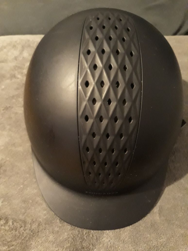 Kask jeździecki 59cm Decathlon super stan