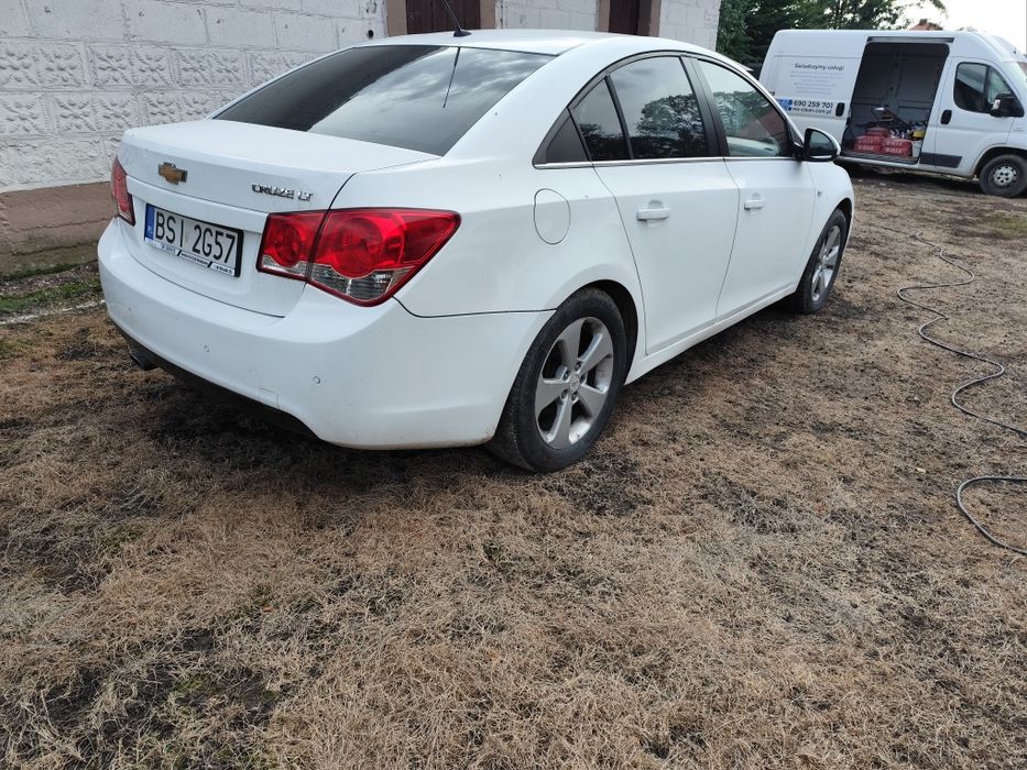 Chevrolet Cruze LT 2010 rok 2.0 diesel