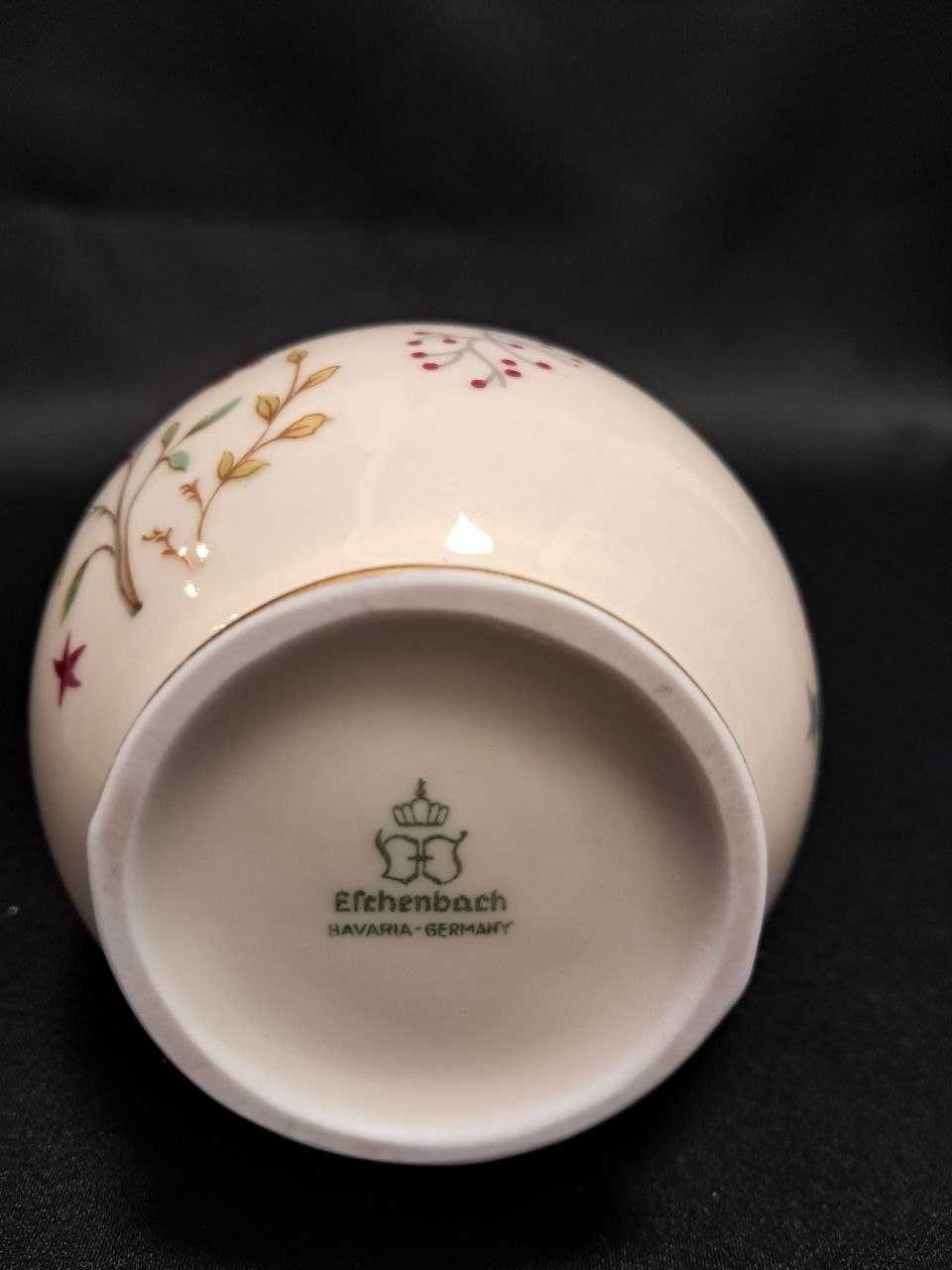 Wazon z porcelanę niemieckiej marki Eschenbach Bavaria