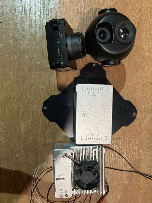 Камера TOPOTEK, політний контролер JIYI KX