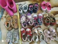 Продам взуття дитяче 1-2 роки