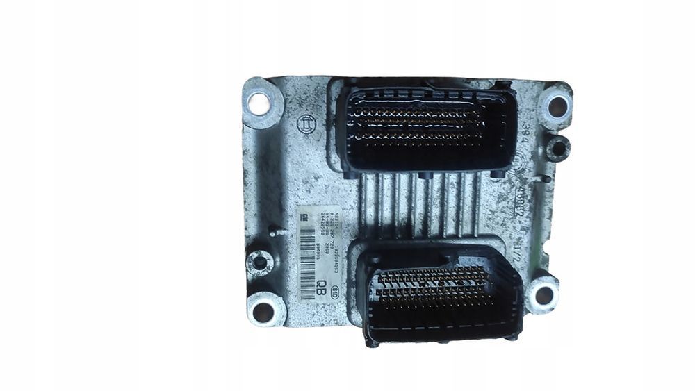 Sterownik komputer silnika Opel Corsa D 1.0 12V Z10XEP QB