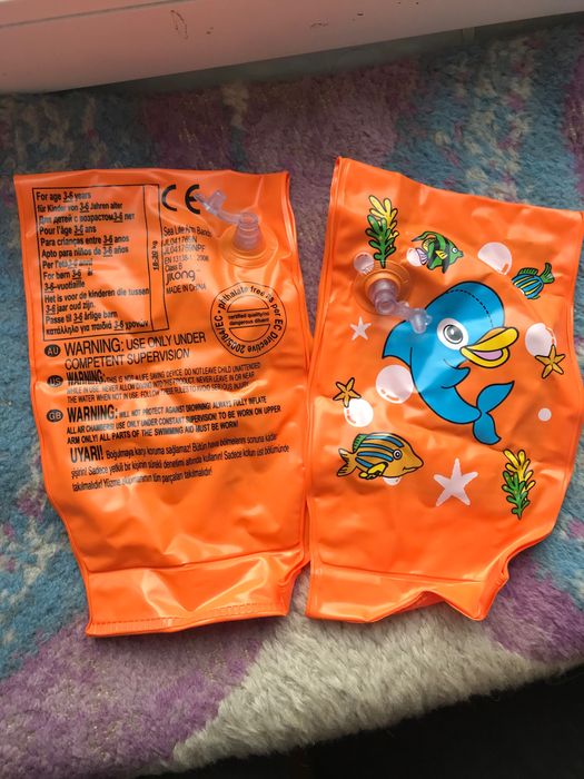 Надувной детский жилет