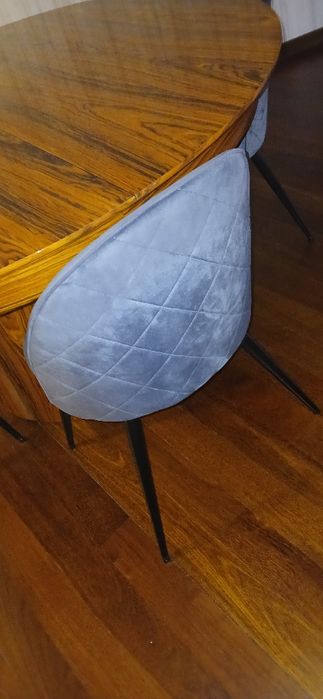 Quatro Cadeiras Novas