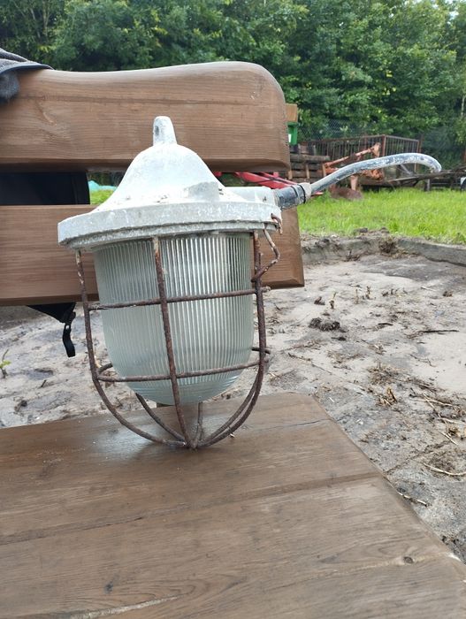 Lampa wisząca stara przemysłowa