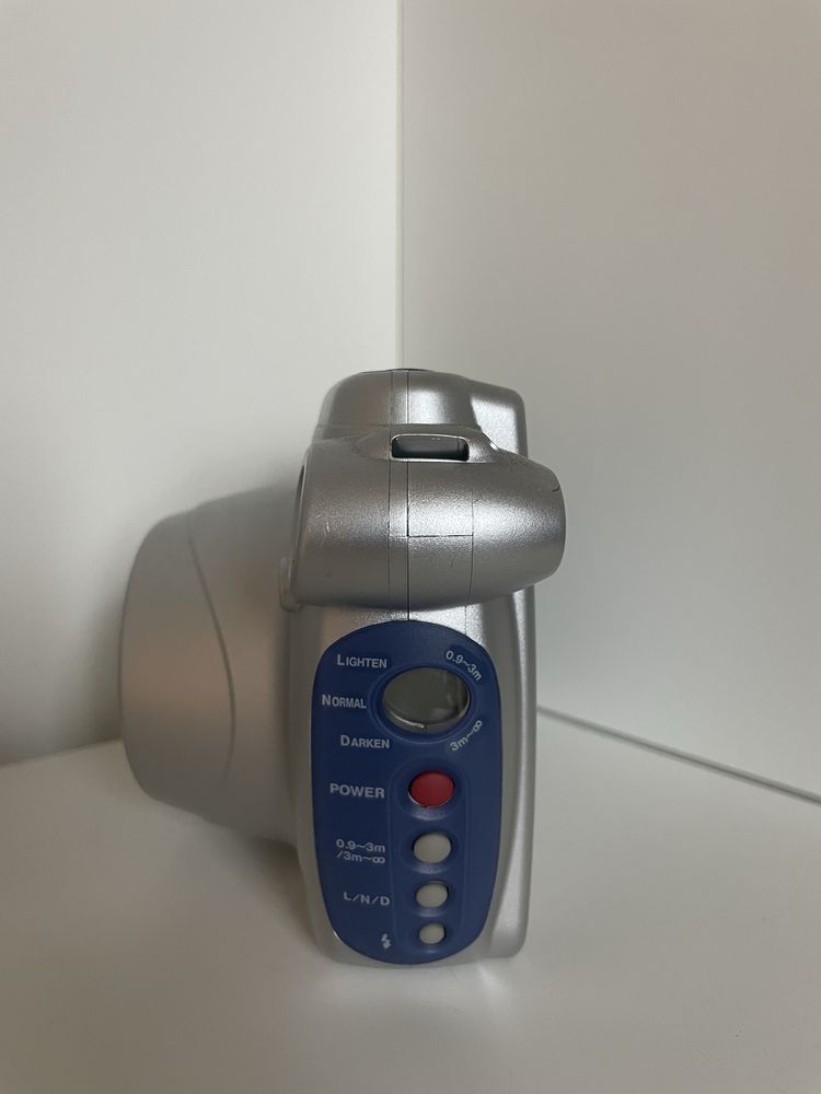 Máquina fotográfica instantânea Fujifilm Intax 200