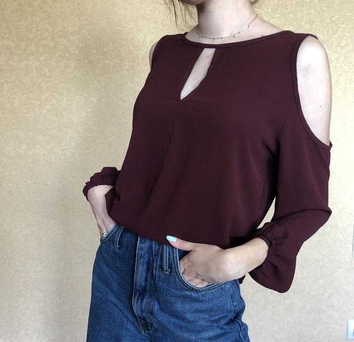 Оригинальная женская блузка