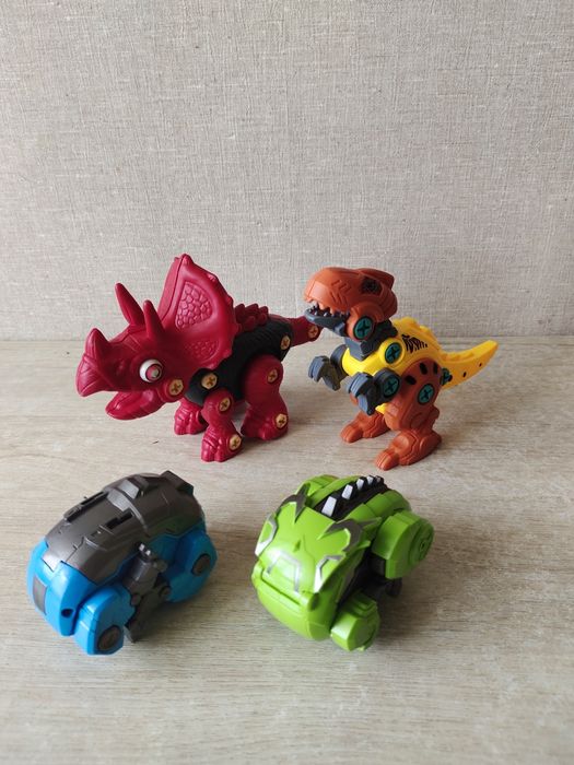 Іграшка динозавр конструктор