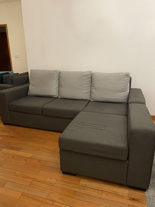 Sofá Cinzento Escuro