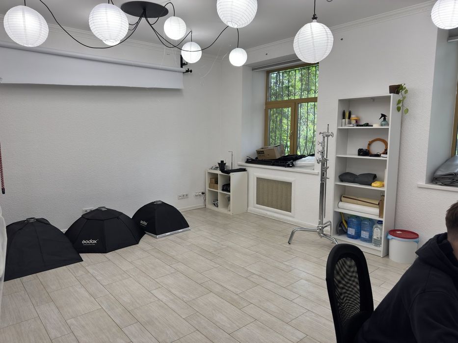 Здам офіс без комісії, Володимирська