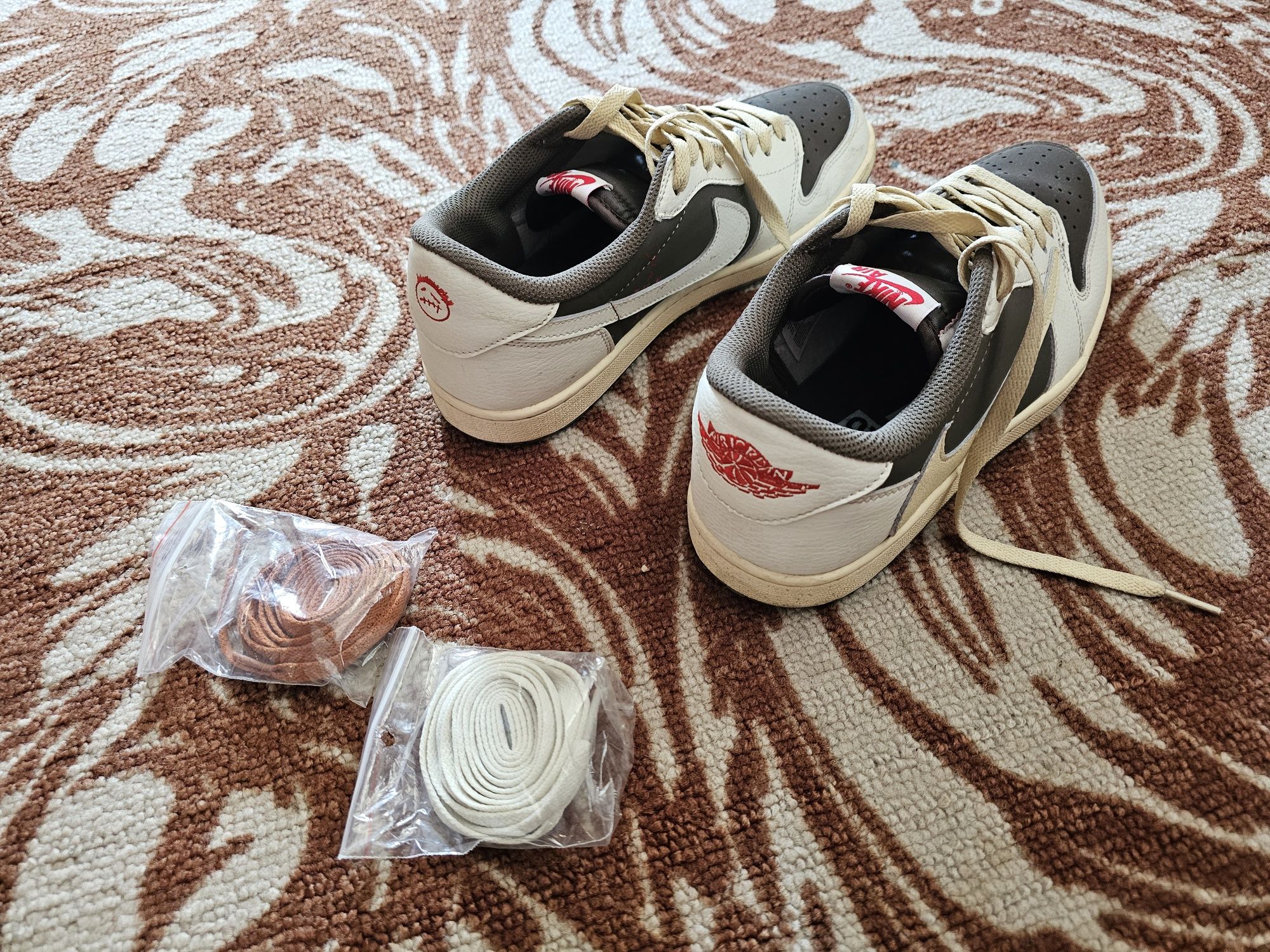 Кроссовки nike 44 размер
