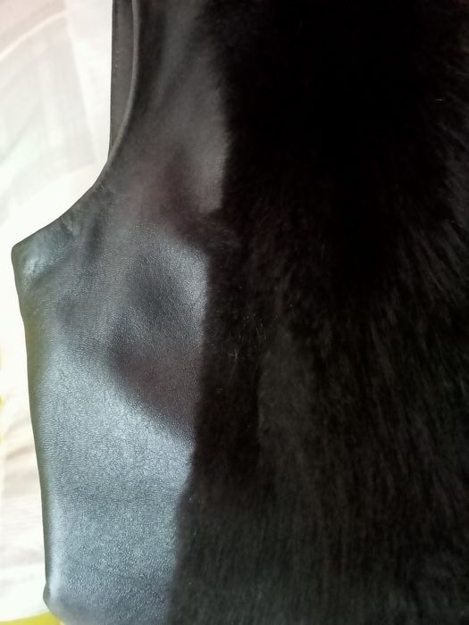 Меховая жилетка натуральная