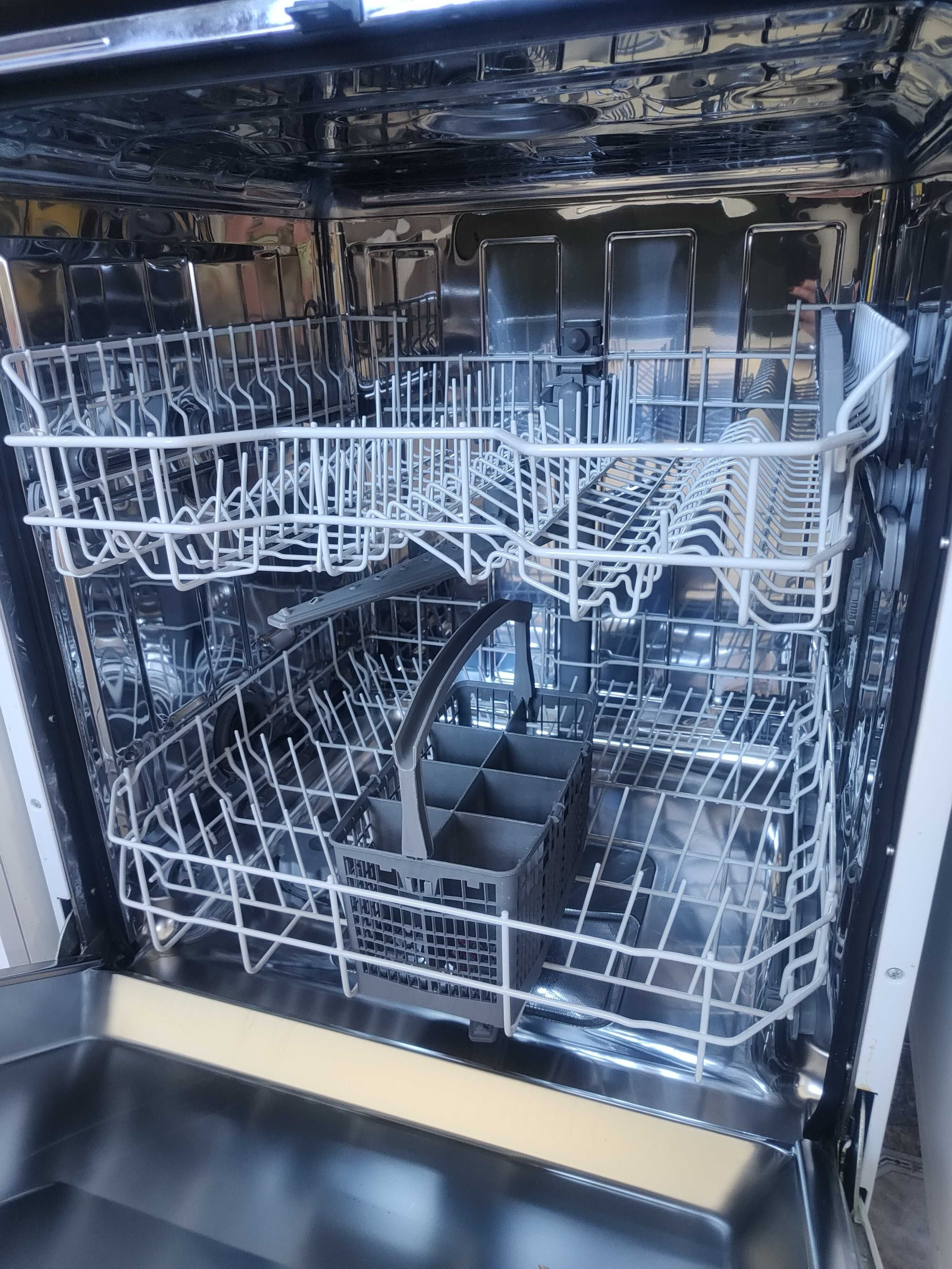 Zmywarka Sharp QW-GX12F472W A++ / w idealnym stanie / 60cm