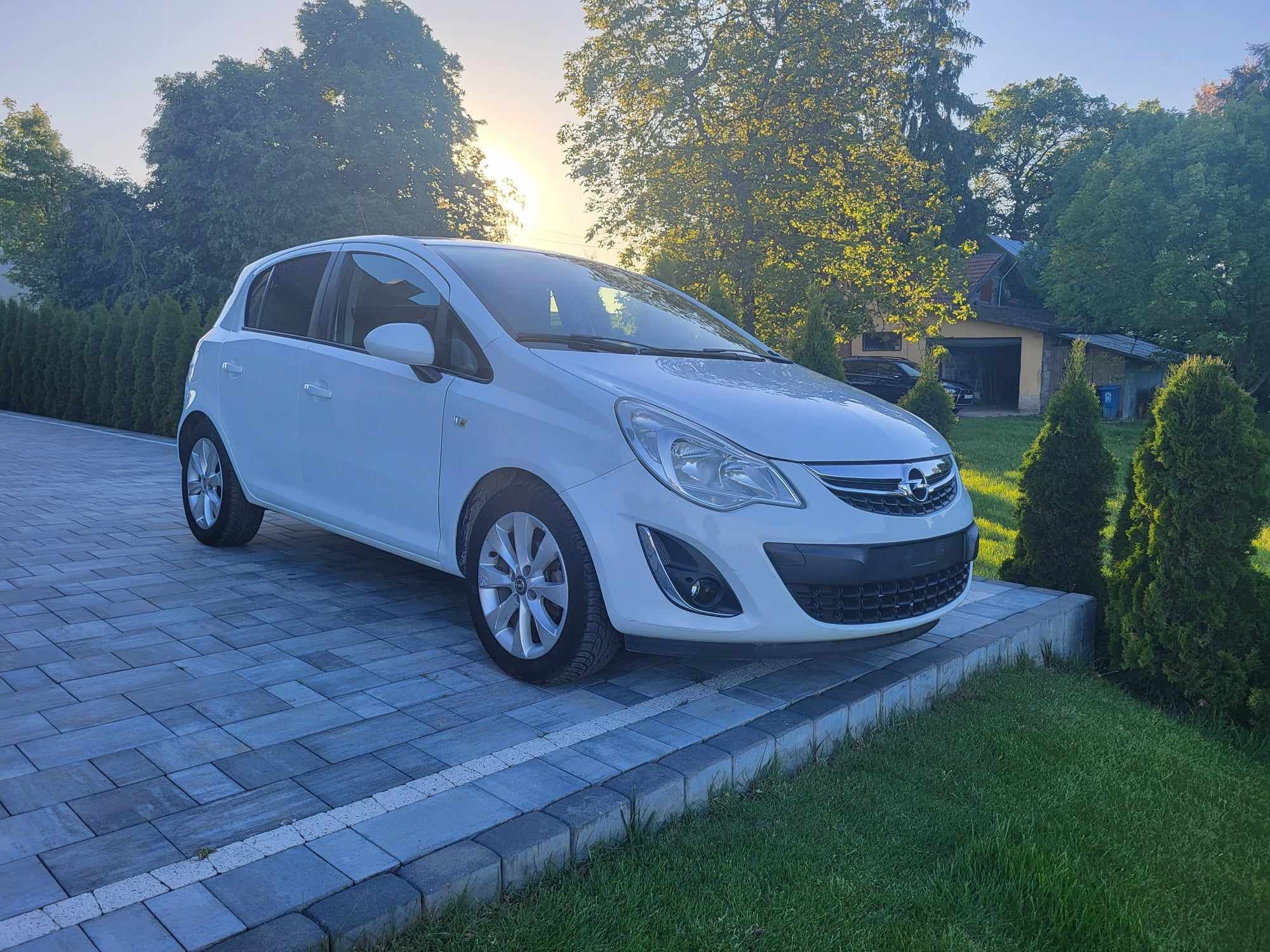 Opel Corsa 1.2 LPG, 2013