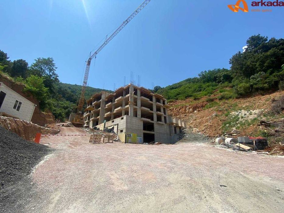 Продам 1к. квартиру в Чорногорії (Будва) з видом на море та ліс!!!46м2