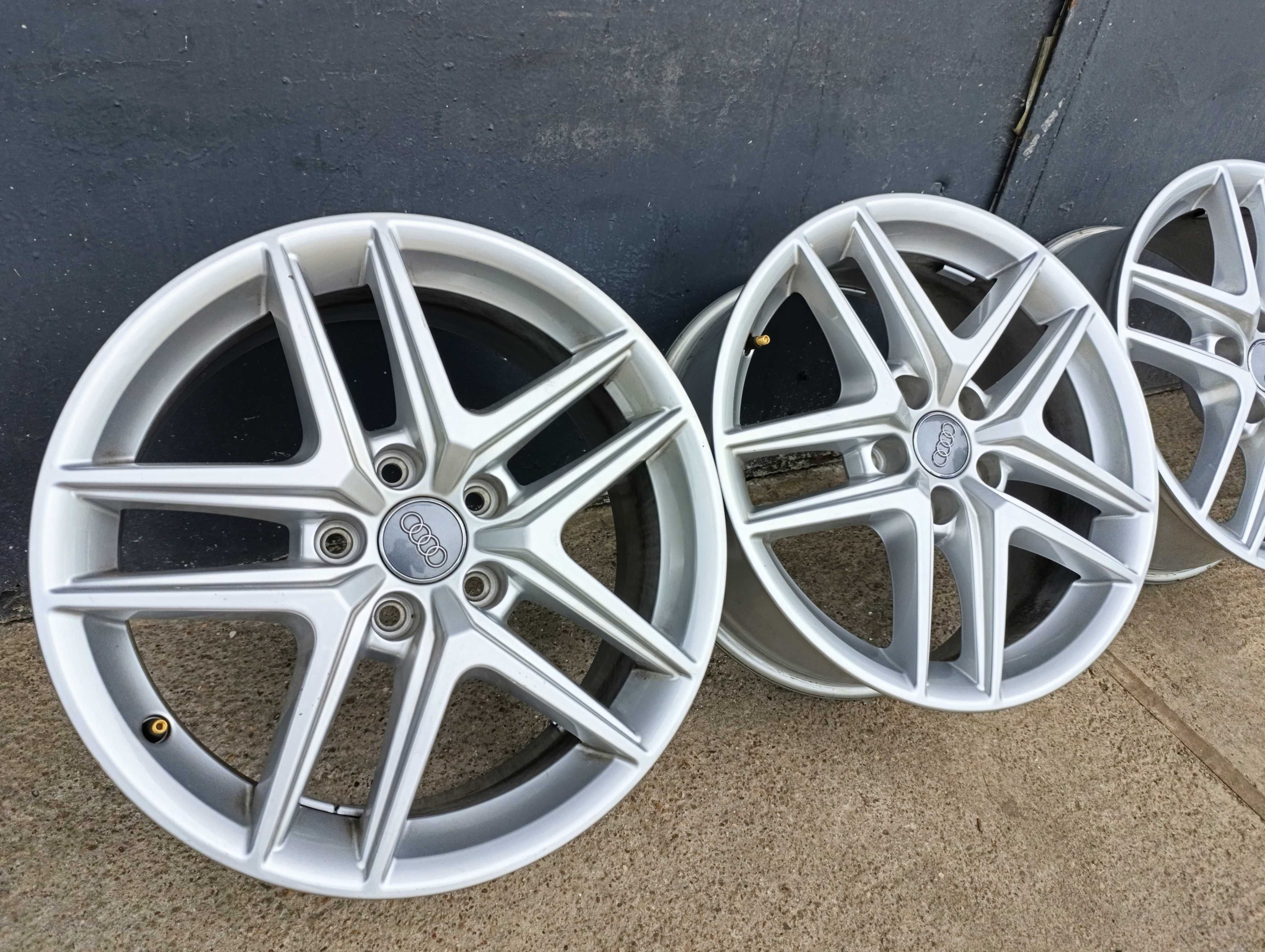 Felgi 17" Audi A4 B9 Allroad A5 Q3 A3 8W9.601.025D 5x112 6.5" ET28