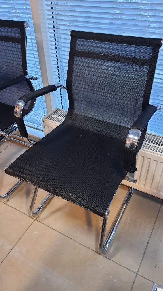 Офісне крісло / стілець AMF Slim Net CF XH-633C чорний