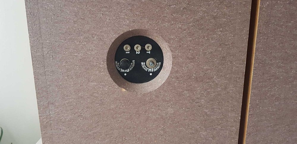 Kolumny acoustic research ar 5