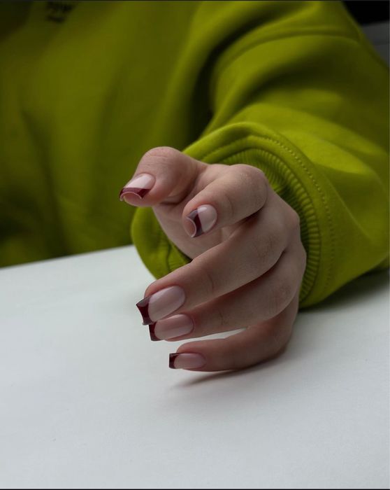 Манікюр/Педикюр/Петропавлівська Борщагівка