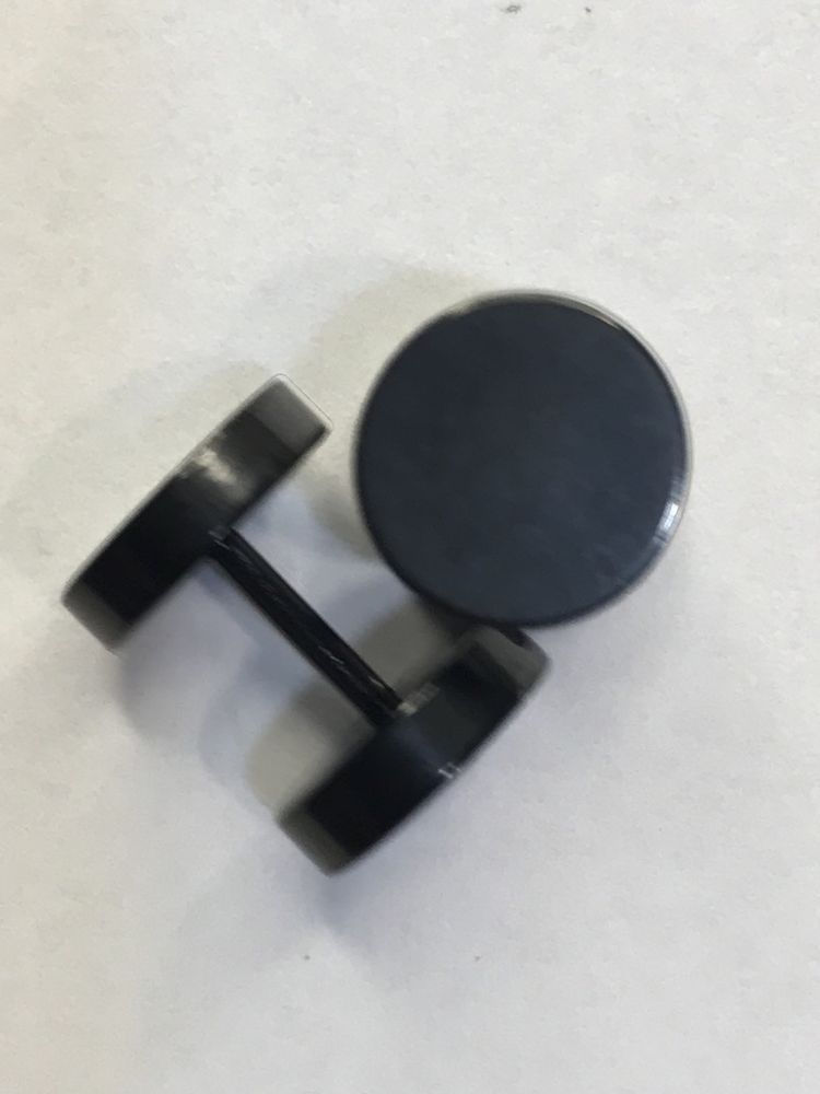 Kolczyki czarne  ze stali nierdzewnej 6x10mm