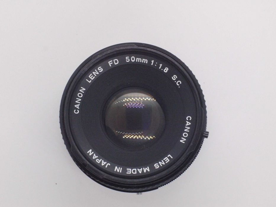 Canon FTb QL + Canon FD 50mm f1.8 S.C + Canon Speedlite 277T