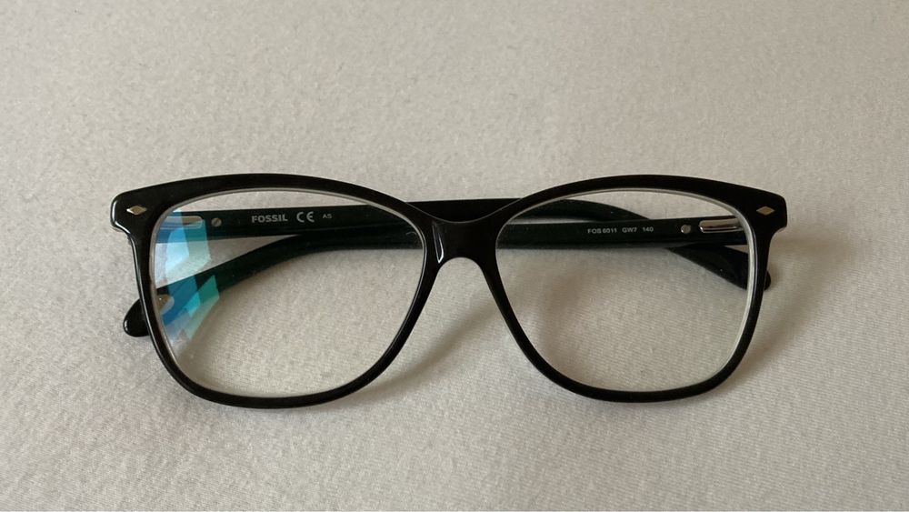 Okulary Oprawki czarne Fossil damskie