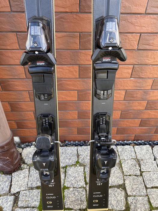 Narty Atomic Cloud C9 157cm
