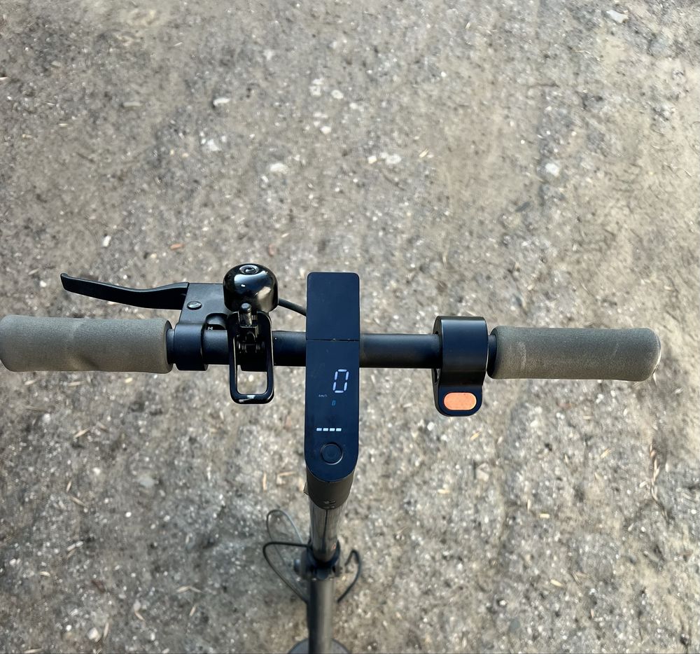 Электросамокат Xiaomi Mi Electric Scooter 1S