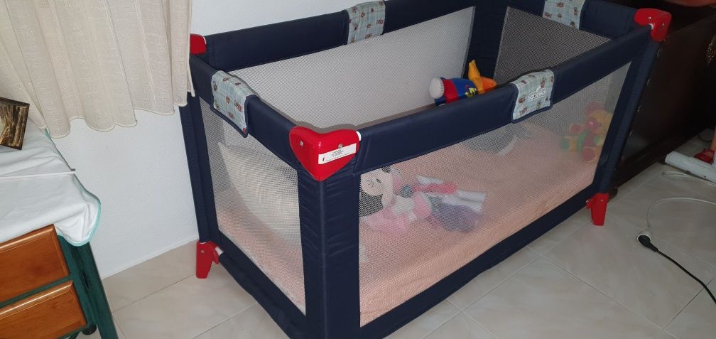 Cama de bebé "babideal" + colchão