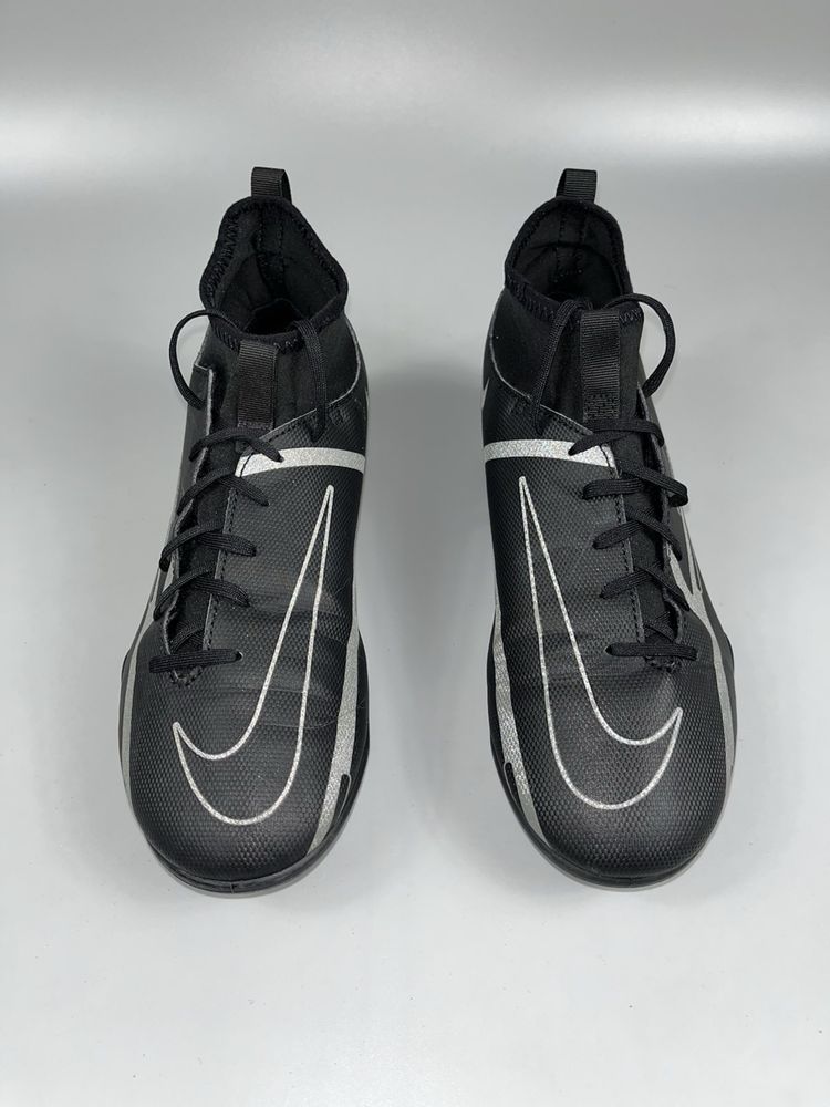Бутсы Nike Phantom 38 размер (по стельке 24 см)