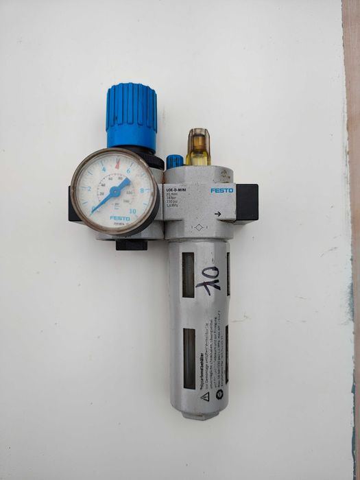 Reduktor powietrza regulator naolejacz smarownica pneumatyczna Festo