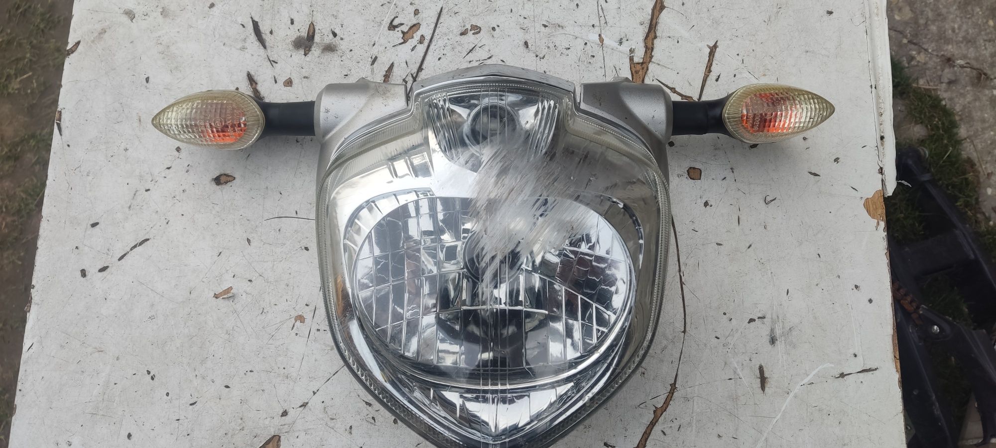 Yamaha fz6 lampa kierunki mocowanie